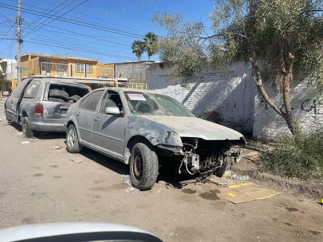 Retiran chatarra rodante: solo seis autos recogidos de 50 notificados