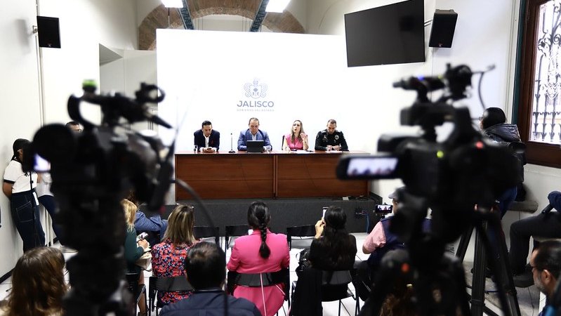 Lleva IJCF atención a familiares de personas desaparecidas en municipios del interior de Jalisco