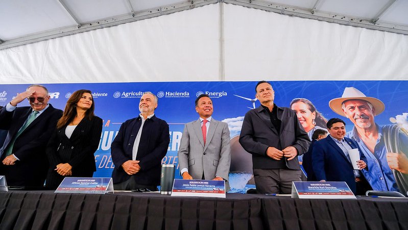 Gobernador Lemus pide revisar acueducto Solís-León