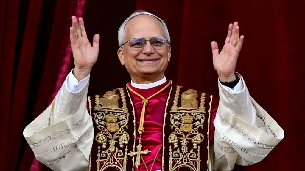 Chicago inaugura recorrido turístico dedicado a la vida del papa León XIV