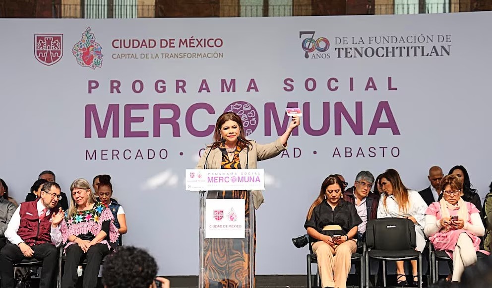 Gobierno de Brugada otorga 900 millones de pesos en vales para familias vulnerables