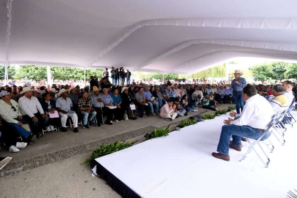 Gobierno de Jalisco entrega 19 millones de pesos para fortalecer el campo y la pesca en Tlajomulco