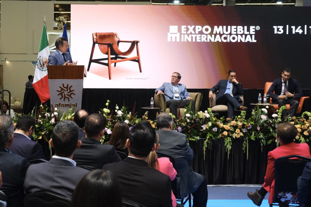 Pablo Lemus inaugura la edición de verano de Expo Mueble Internacional 2025