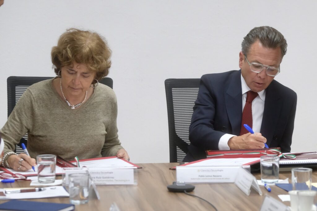 Firman convenio para instalar el Centro Nacional de Diseño de Semiconductores Kutsari en Jalisco
