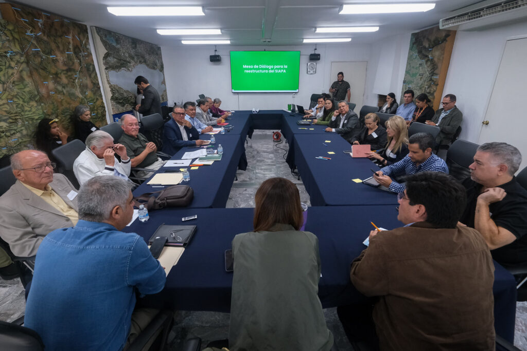 Especialistas y organismos empresariales analizan reestructura del SIAPA