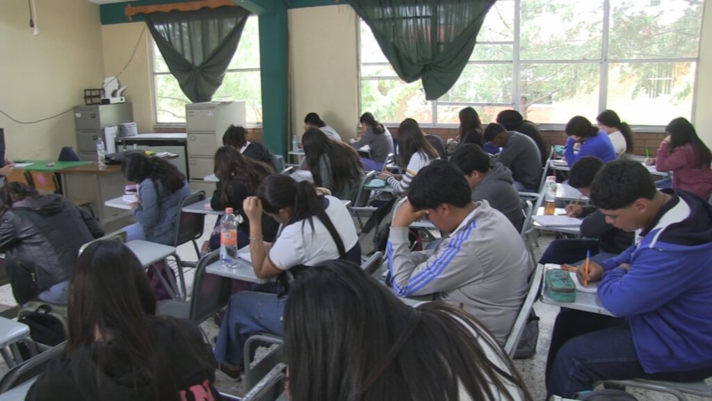 Cobaed No. 20 inicia ciclo escolar 2025- 2026 con inscripción abierta y apoyo económico para alumnos