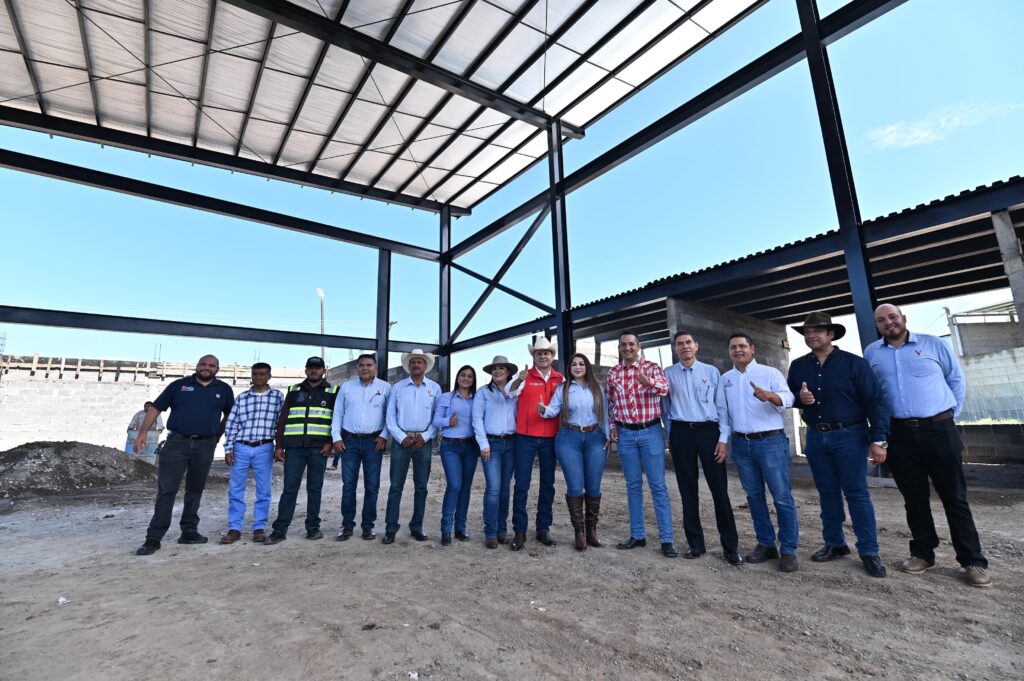 Esteban Villegas supervisa Central Camionera en Vicente Guerrero; obra que dará mayor seguridad y mejor transporte