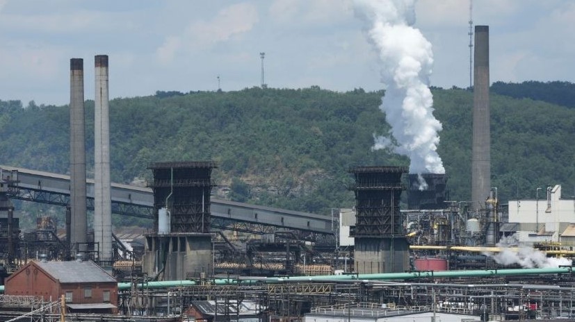 Explosiones en planta siderúrgica de pensilvania dejan un muerto