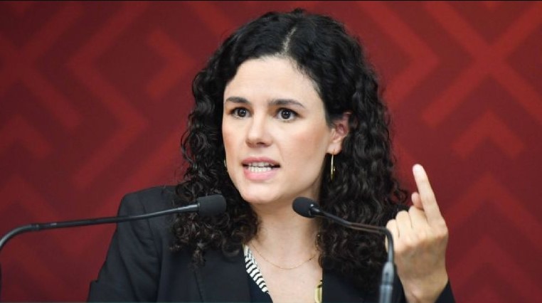 Luisa María Alcalde defiende a López Beltrán y acusa a la oposición de «chantaje y violencia»