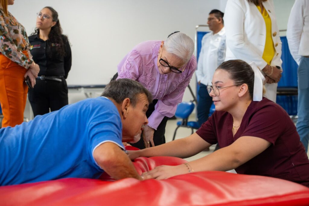 DIF Nayarit transforma la salud y el bienestar de las familias a través del CREE