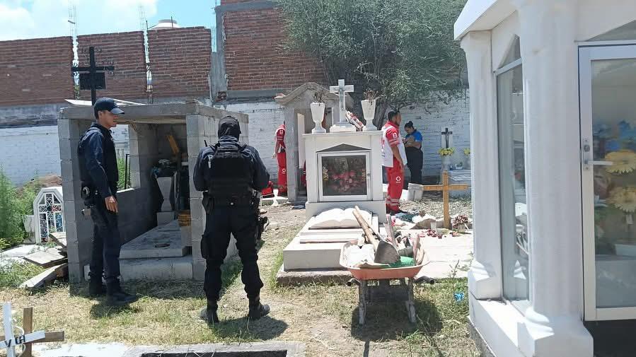 Hombre intenta quitarse la vida en panteón de Santiago Papasquiaro por dolor no atendido