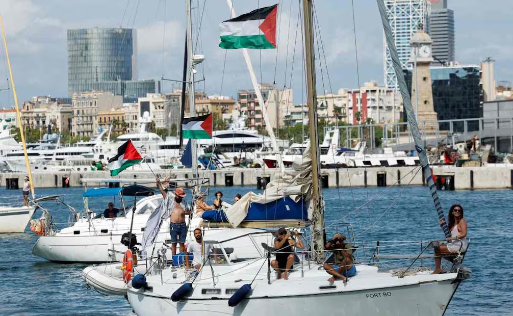 Seis mexicanos viajan en la Flotilla Global Sumud; llevan ayuda humanitaria a Gaza