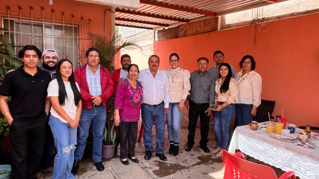 Familia Hernández Rosales brinda respaldo al Presidente Electo Carmelo Fernández Padilla