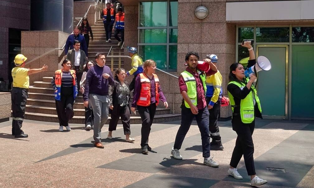 México prueba por primera vez su sistema de alertamiento masivo vía celular en el Simulacro Nacional 2025