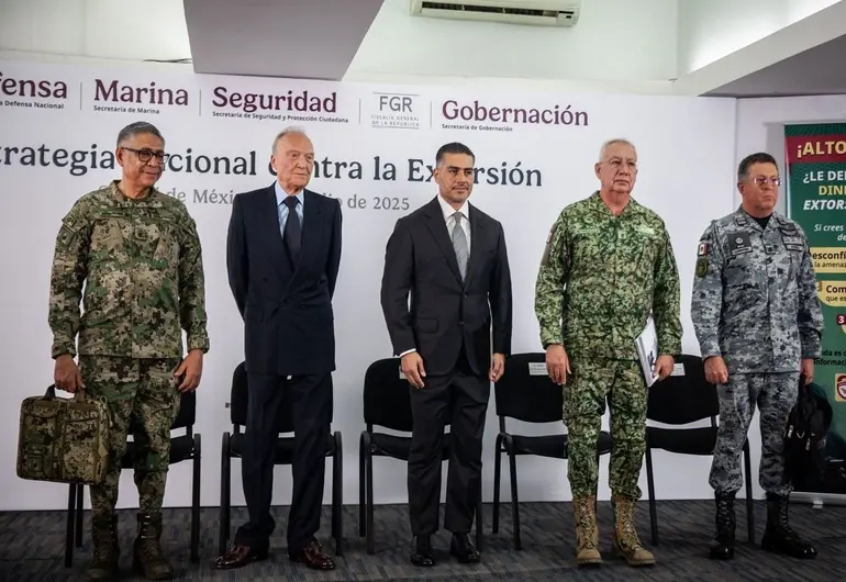 García Harfuch confirma que reos trasladados a EU buscaban reducir su condena o cambiar de prisión