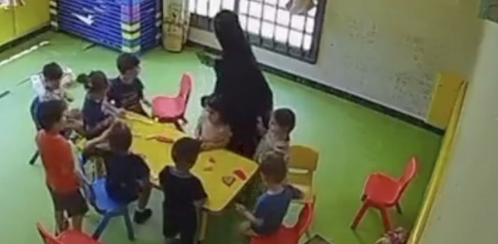 VIDEO: Terror en el kínder: niños huyen despavoridos tras bombardeo en Líbano