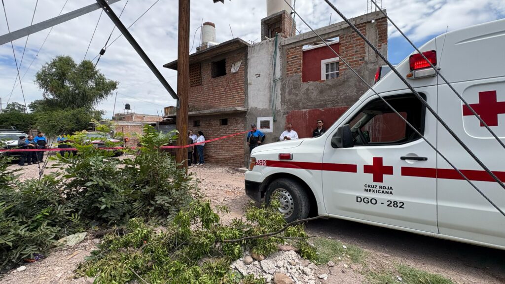 ¡Tragedia en Santiago Papasquiaro!: mujer pierde la vida en presunto caso de autolesión
