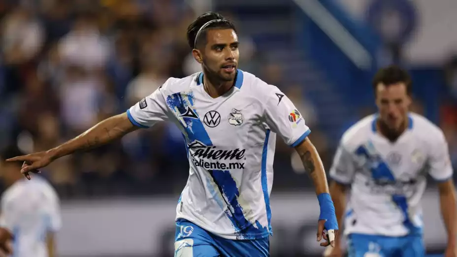 El «Super» Puebla vence a Montreal y tiene una esperanza de avanzar.