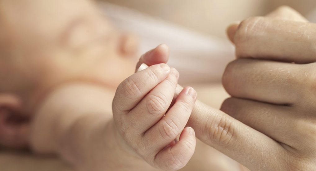 El «bebé más viejo del mundo» nace de un embrión congelado hace más 30