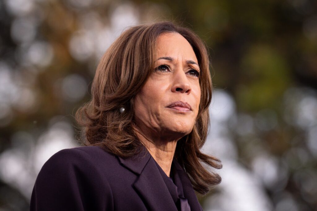 Trump retira protección del Servicio Secreto a Kamala Harris