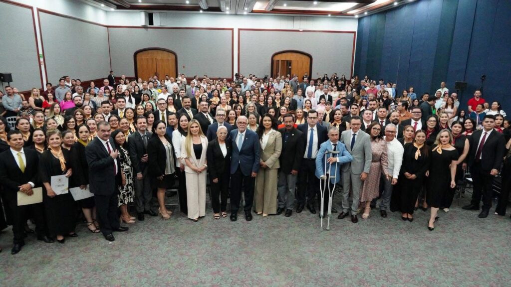 Concluyen maestrías que fortalecen la justicia en Nayarit
