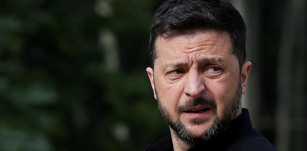 Entre símbolos y misiles: Zelenski reafirma que Ucrania no cederá territorio mientras Rusia avanza en Donetsk
