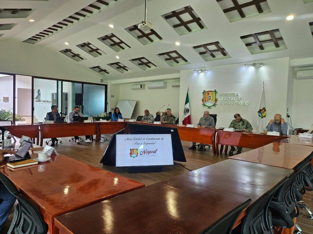 Encabeza Navarro la mesa estatal de seguridad y paz