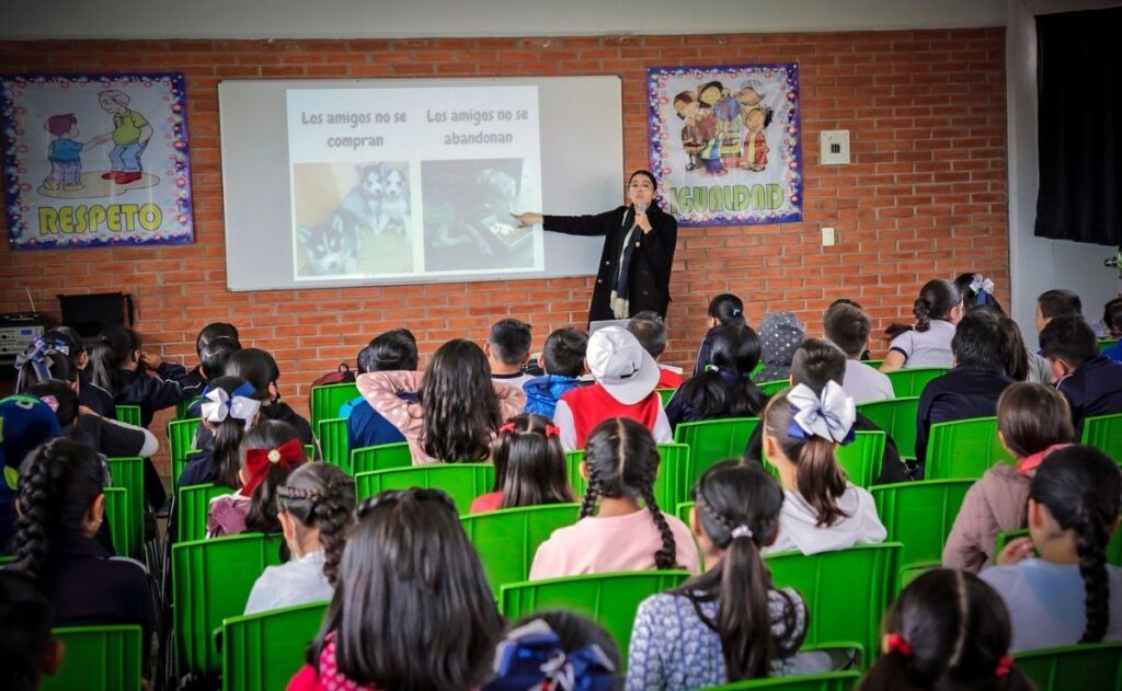 ¿Cuándo regresan a clases los alumnos de primaria? Esto dice la SEP