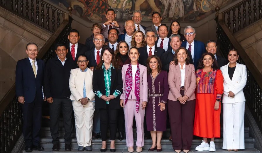 Sheinbaum se reúne con gobernadores para revisar avances de IMSS-Bienestar