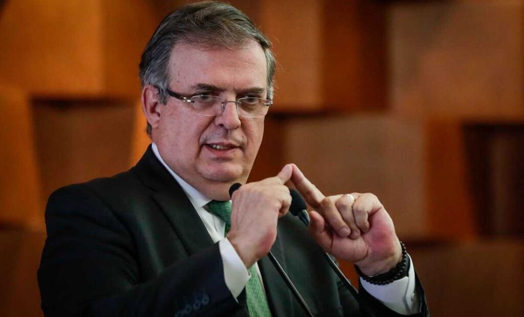 México intensificará esfuerzos para atraer inversiones tras resolver aranceles con EU: Ebrard