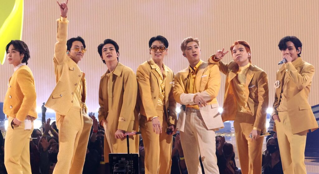 BTS “llega” a México: anuncian nueva colaboración de BTS Meal y TinyTAN