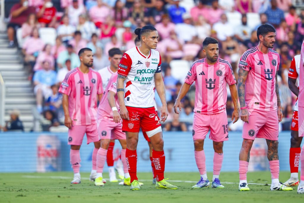 Necaxa empata pero pierde el punto extra en penales contra el Inter Miami