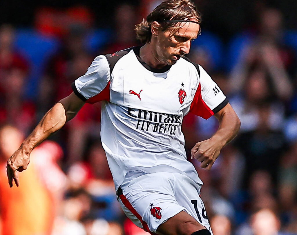 Amargo debut de Modric en amistoso con el Milán