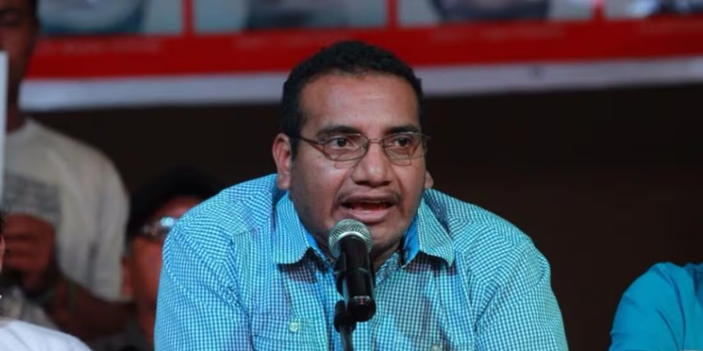 Vidulfo Rosales deja defensa de los 43 de Ayotzinapa; colaborará con Hugo Aguilar en la Corte