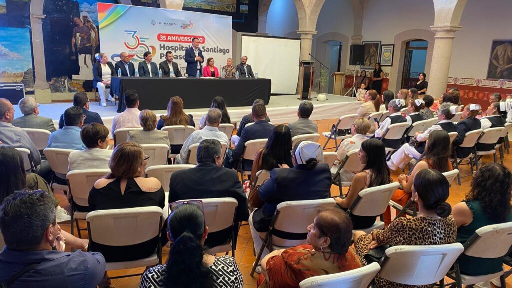 Hospital General de Santiago Papasquiaro celebra 35 años de servicio a la salud