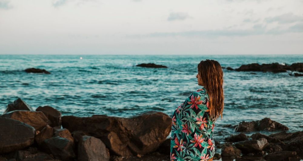 Vivir cerca del mar podría alargar tu tiempo de vida, según la ciencia