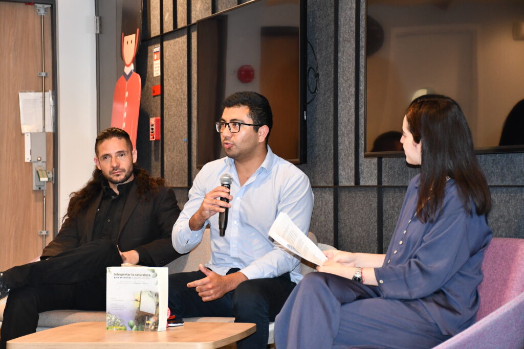 Jalisco participa en conversatorio internacional sobre innovación en búsqueda de personas