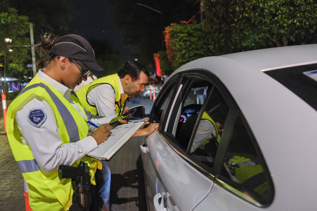 Supervisan taxis y vehículos de plataformas