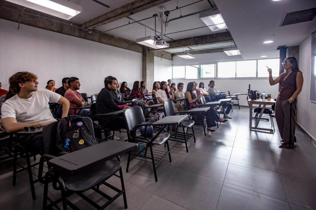 Más de 342 mil estudiantes de la UdeG inician el ciclo escolar 2025-B