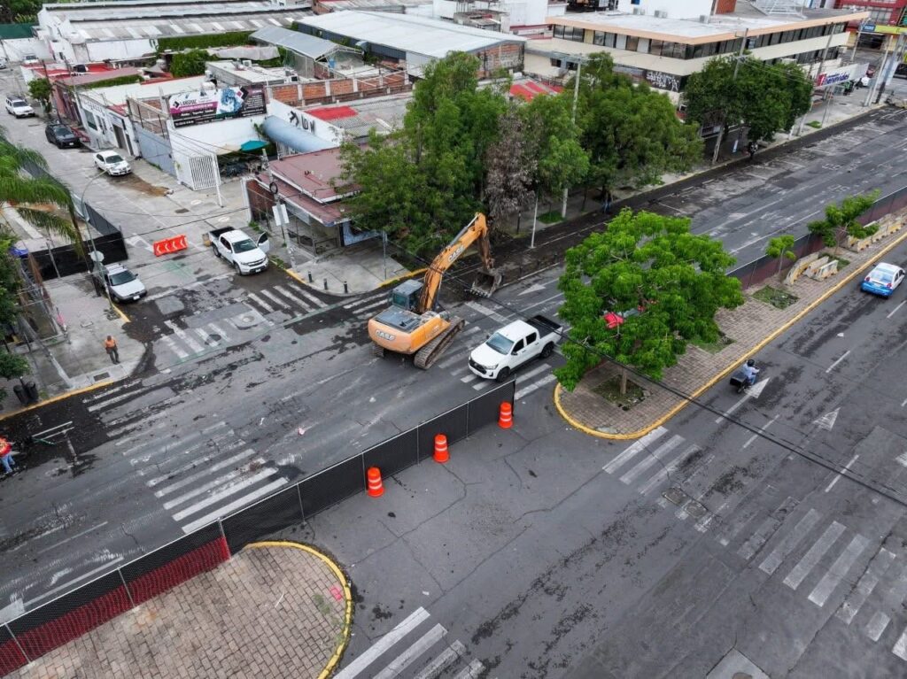 Inician obras de renovación en Av. México y Plaza de la República