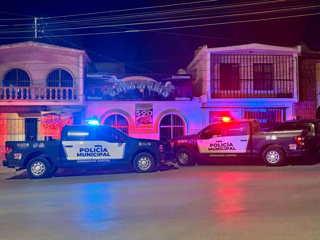 Muere joven tras caer de segundo piso en Chihuahua