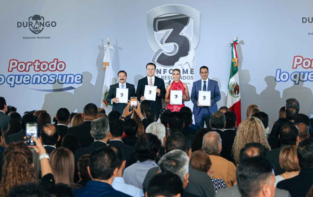 “Misión cumplida con resultados históricos para Durango”; rinde Bonifacio Herrera su 3er Informe de Gobierno