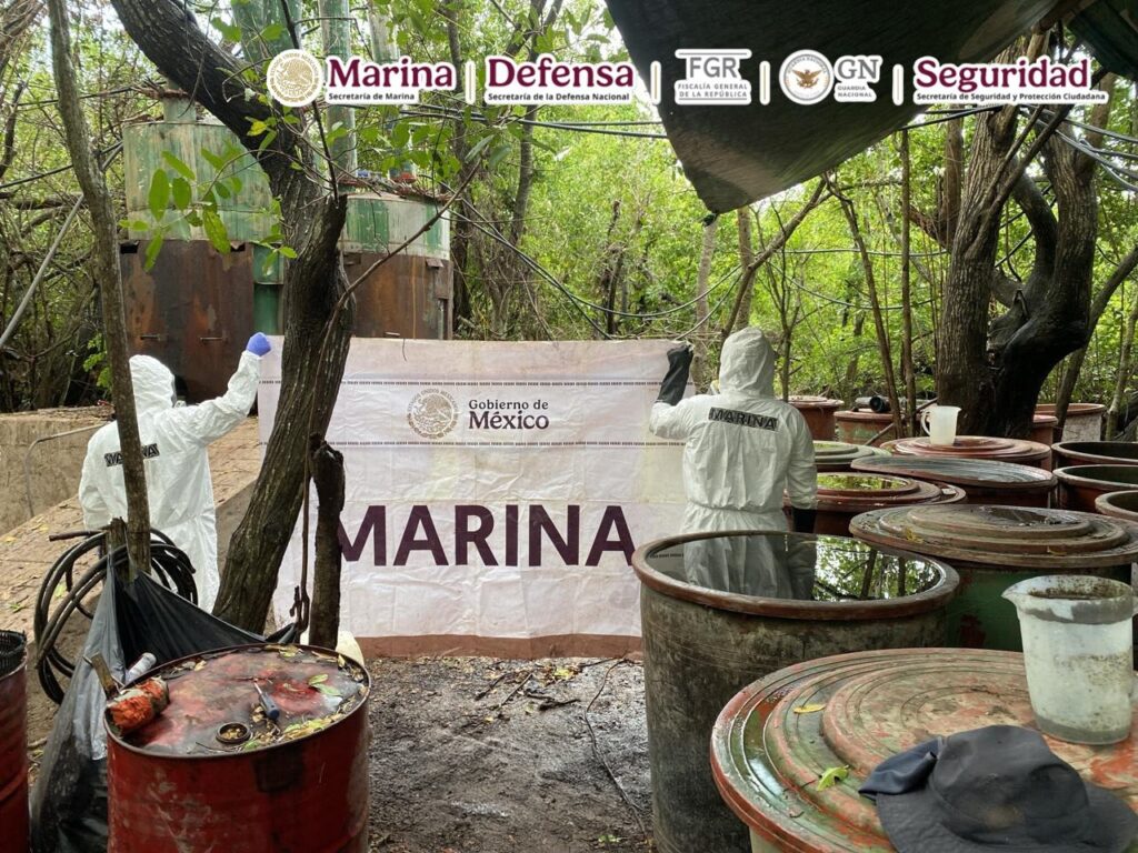 Marina desmantela narcolaboratorio con más de 12 toneladas de metanfetamina en Nayarit
