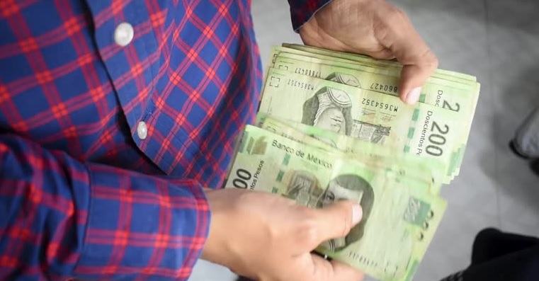 Cuánto ganan realmente las familias mexicanas? De 72 pesos diarios a casi un millón al mes: la radiografía de la desigualdad