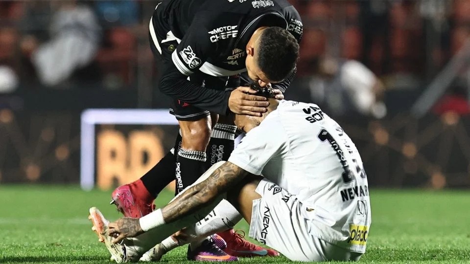 VIDEO: Neymar llora tras goleada de 6-0 que recibió el Santos de Brasil ante el Vasco