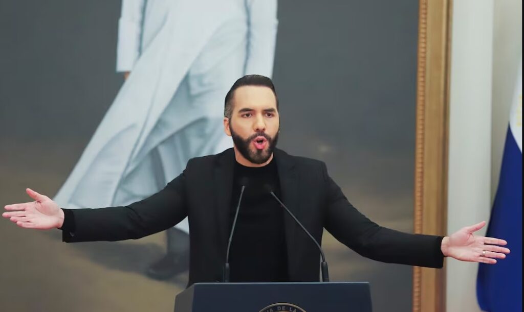 Bukele defiende la reelección indefinida en El Salvador