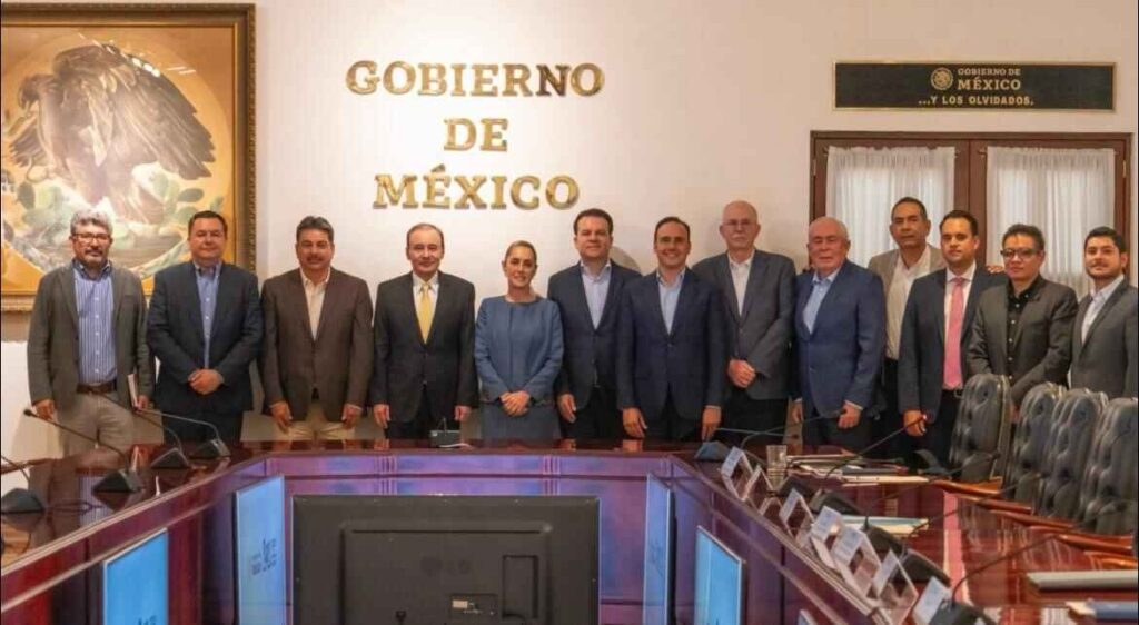 Presidenta Claudia Sheinbaum y Gobernador Esteban Villegas se reúnen para integrar a Durango al plan ganadero nacional