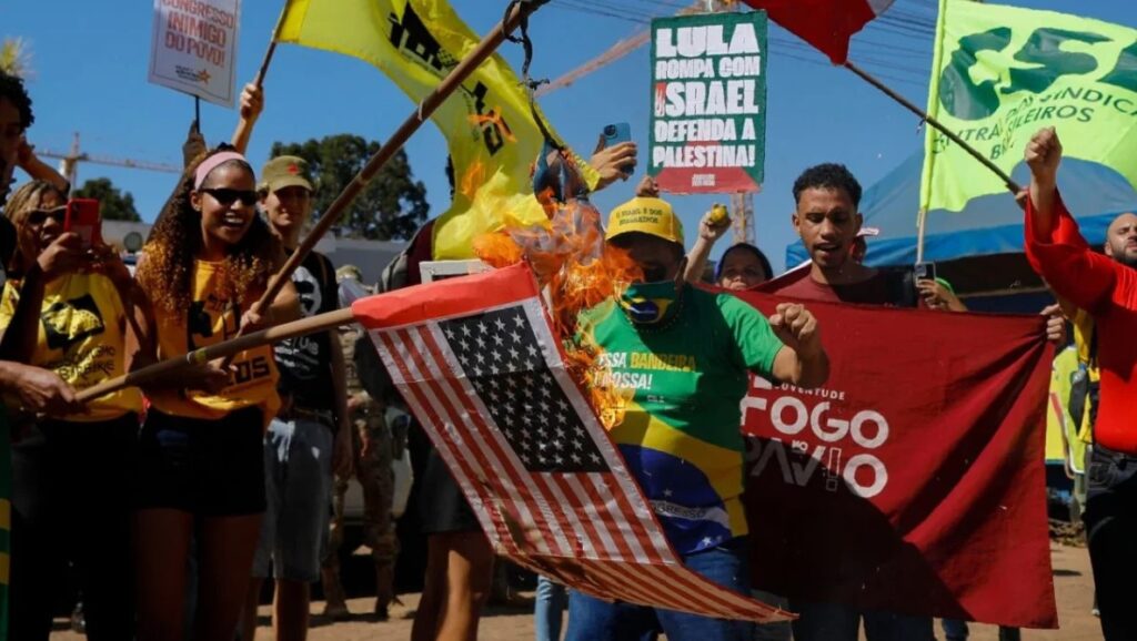 Movilización masiva en Brasil en apoyo a Bolsonaro tras sanciones de EU
