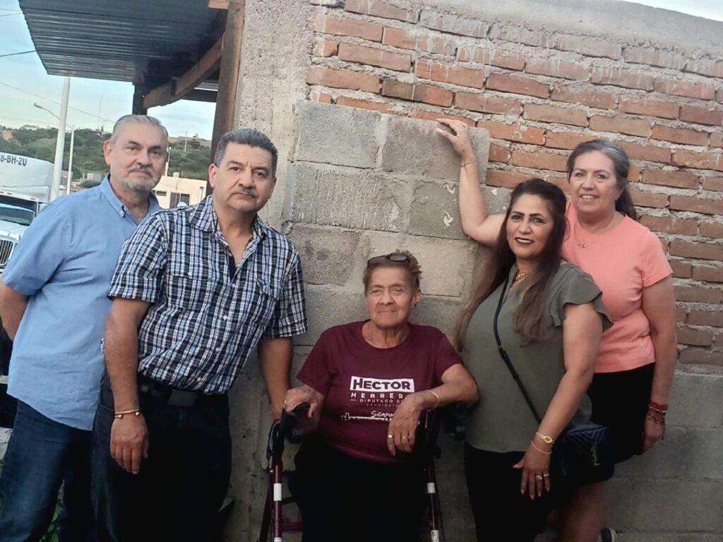 Club de Estados Unidos y Grupo Garza Limón hacen donativos a gente vulnerable