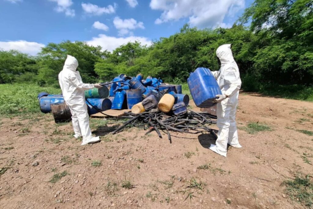 Autoridades desmantelan siete laboratorios clandestinos en Sinaloa